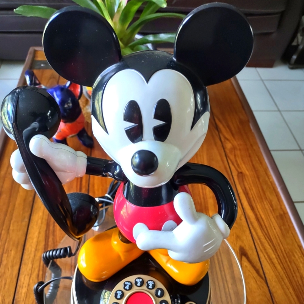 Vintage Mickey mouse phone